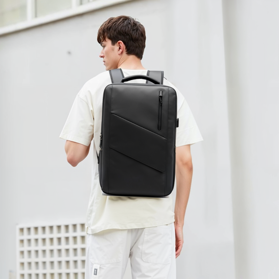 Mochila de cabina impermeable con puerto USB – para portátil 15,6”