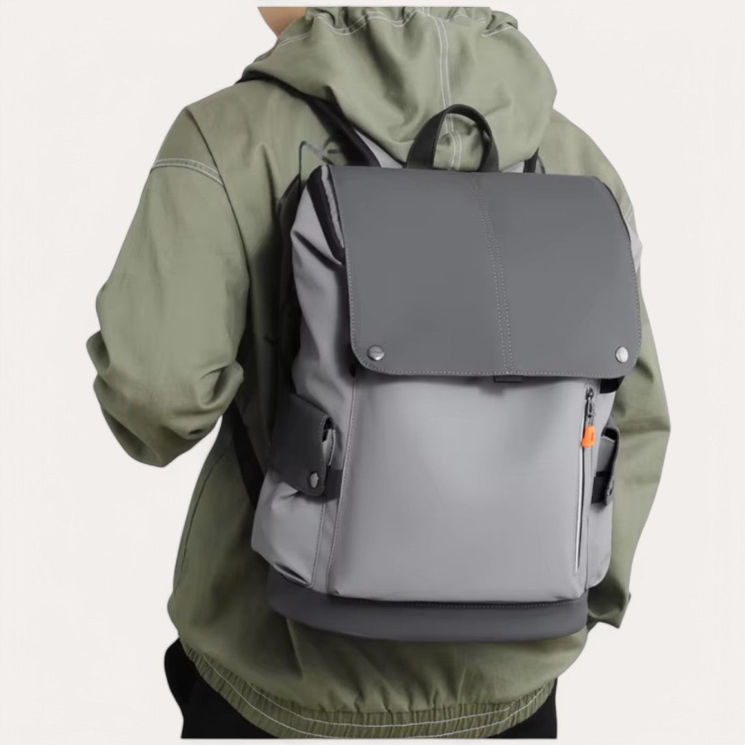 Mochila impermeable para hombre con compartimento para portátil 15"
