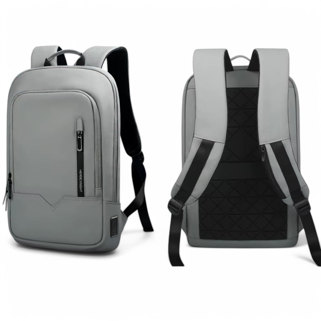 Mochila de viaje ultraligera con puerto USB – para portátil 15,6”