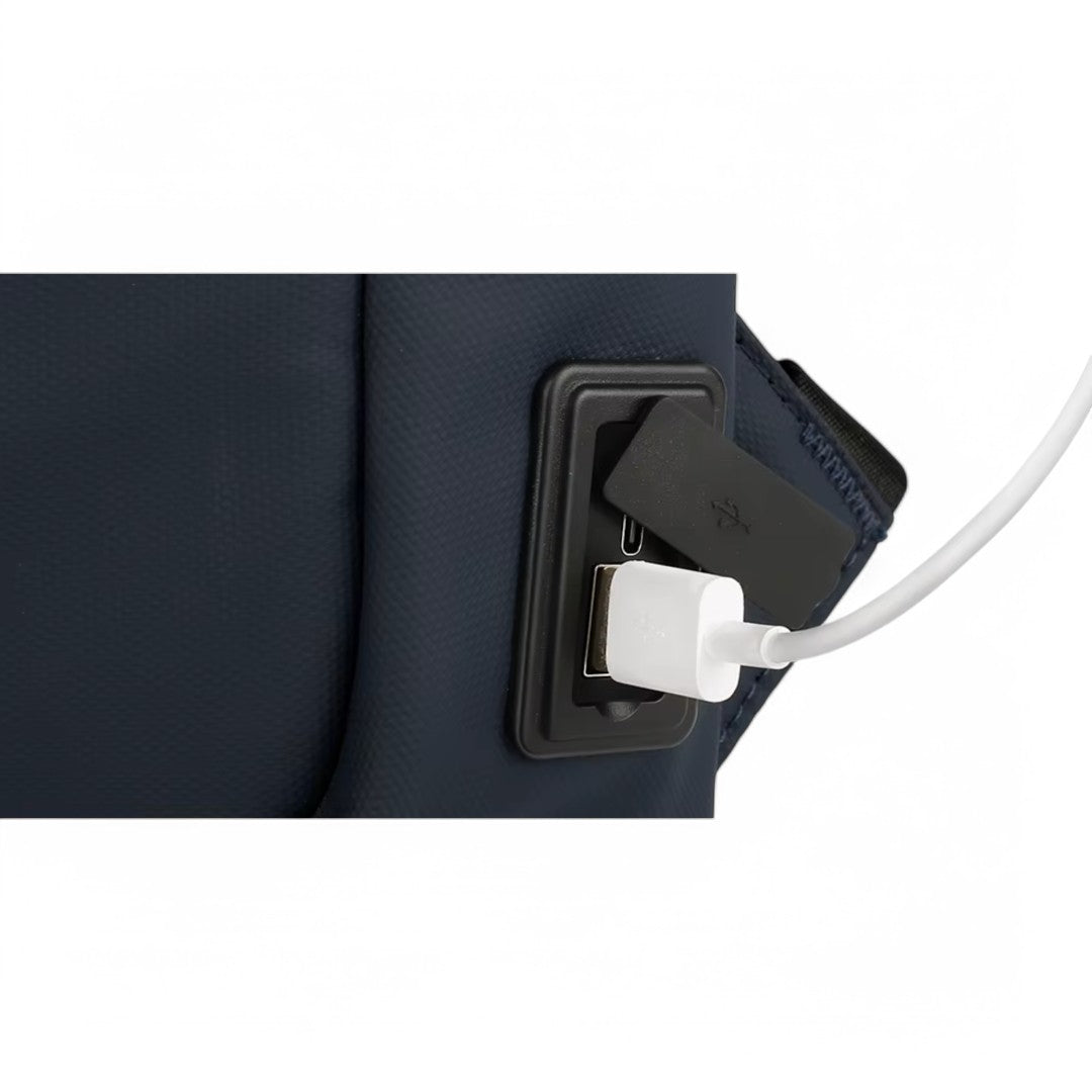 Mochila de viaje ultraligera con puerto USB – para portátil 15,6”