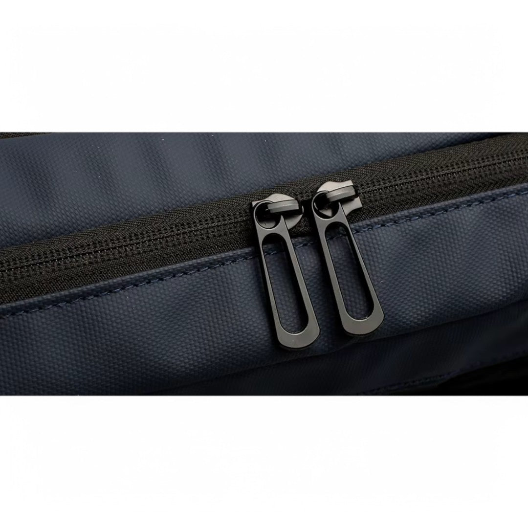 Mochila de viaje ultraligera con puerto USB – para portátil 15,6”