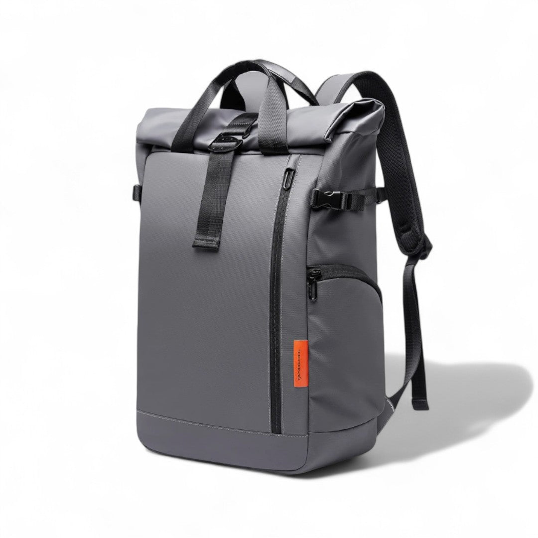 Mochila Roll-Top Impermeable 30L para Portátil 15” – Hombre/Mujer
