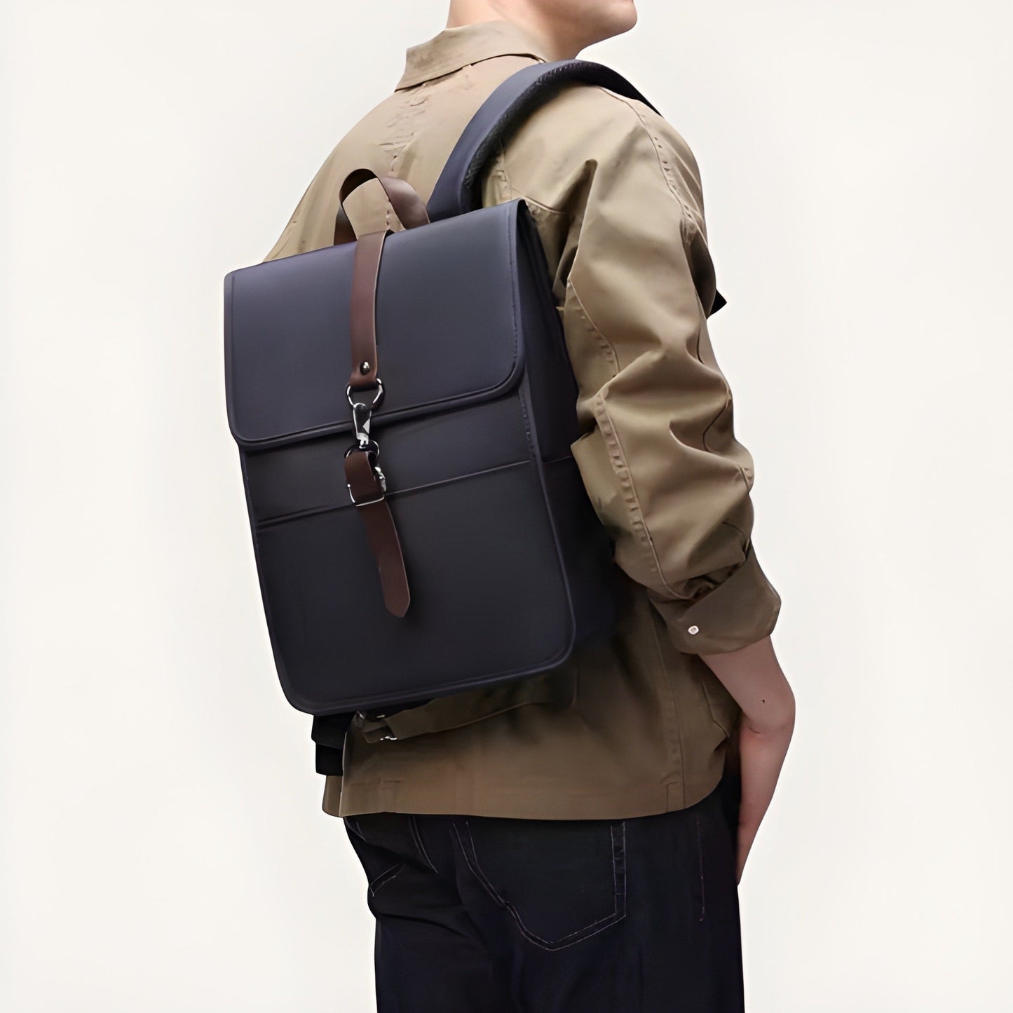 Mochila impermeable de viaje con bolsillo para portátil 15"