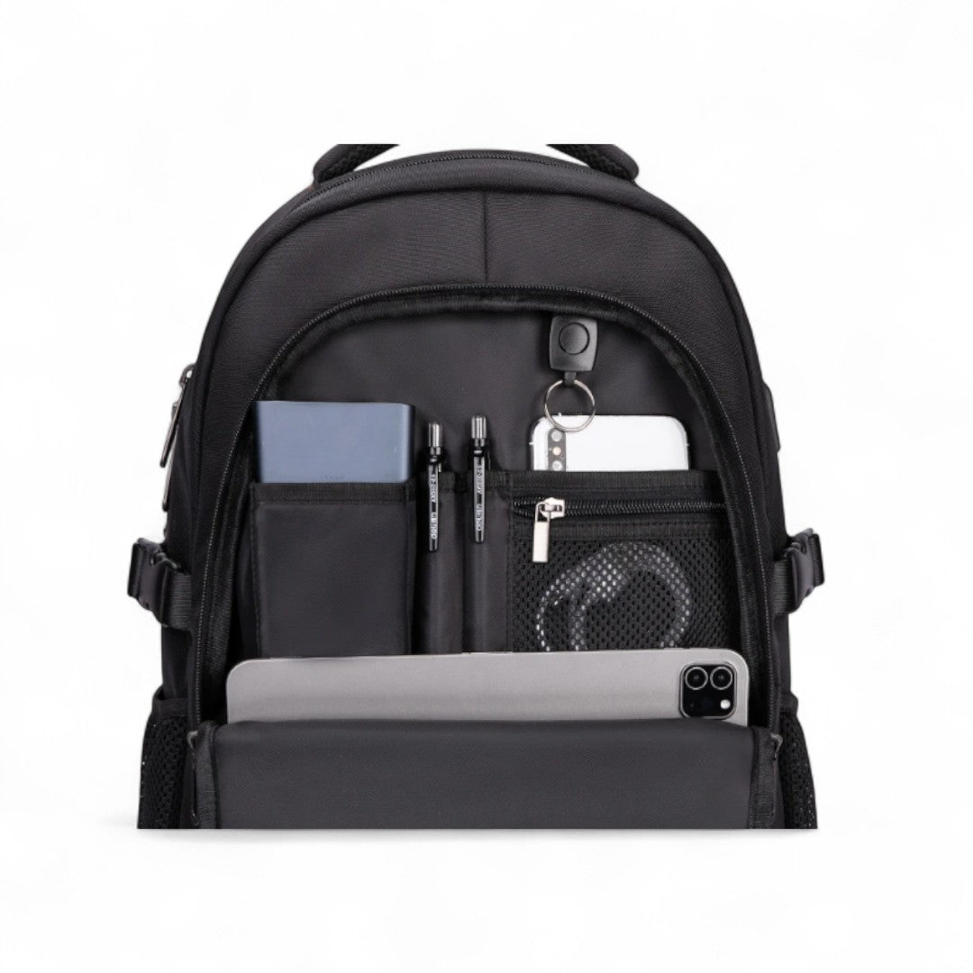 Mochila impermeable negra de 30L, ideal para viajes y avión