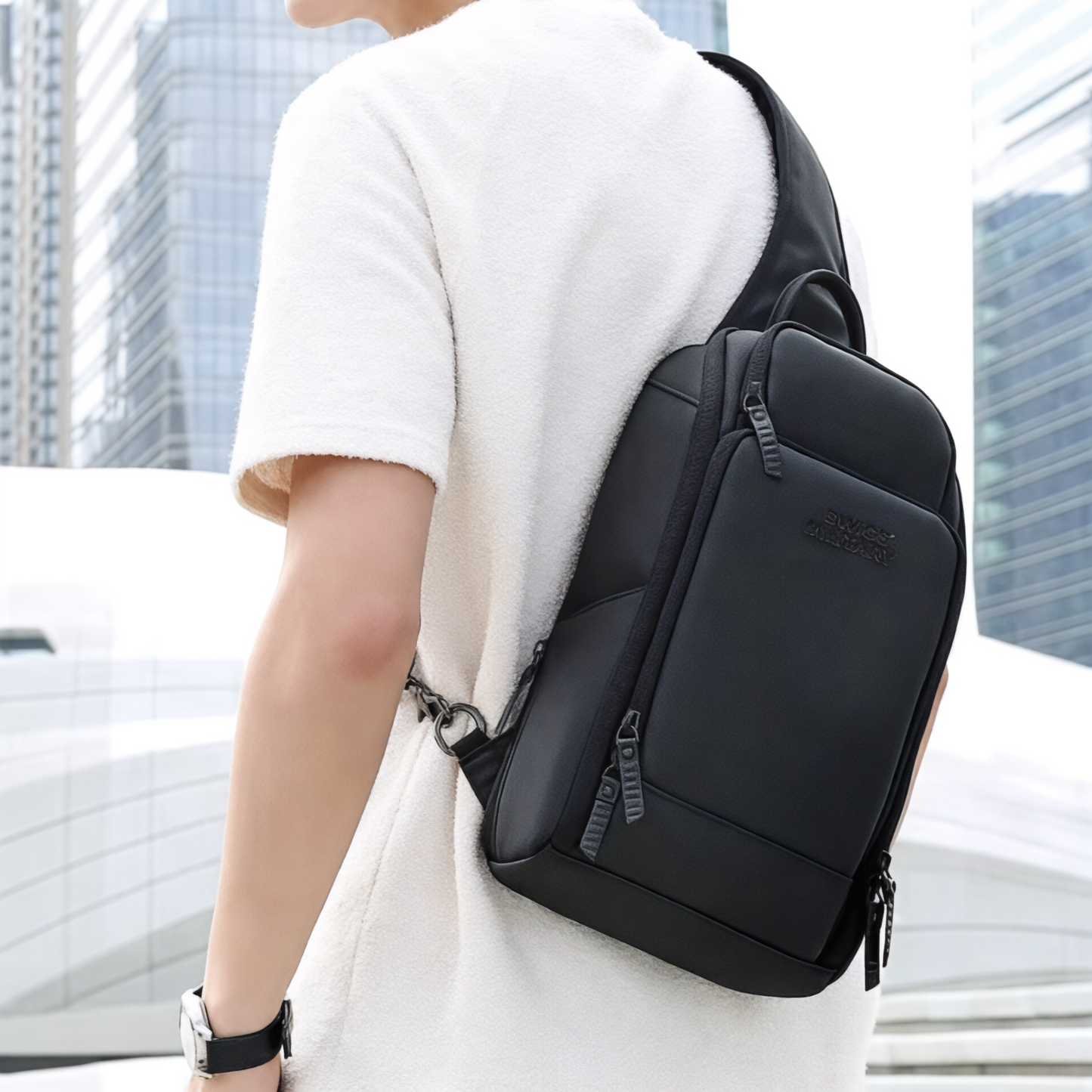 Bandolera impermeable de 7L para hombre, urbana y antirrobo