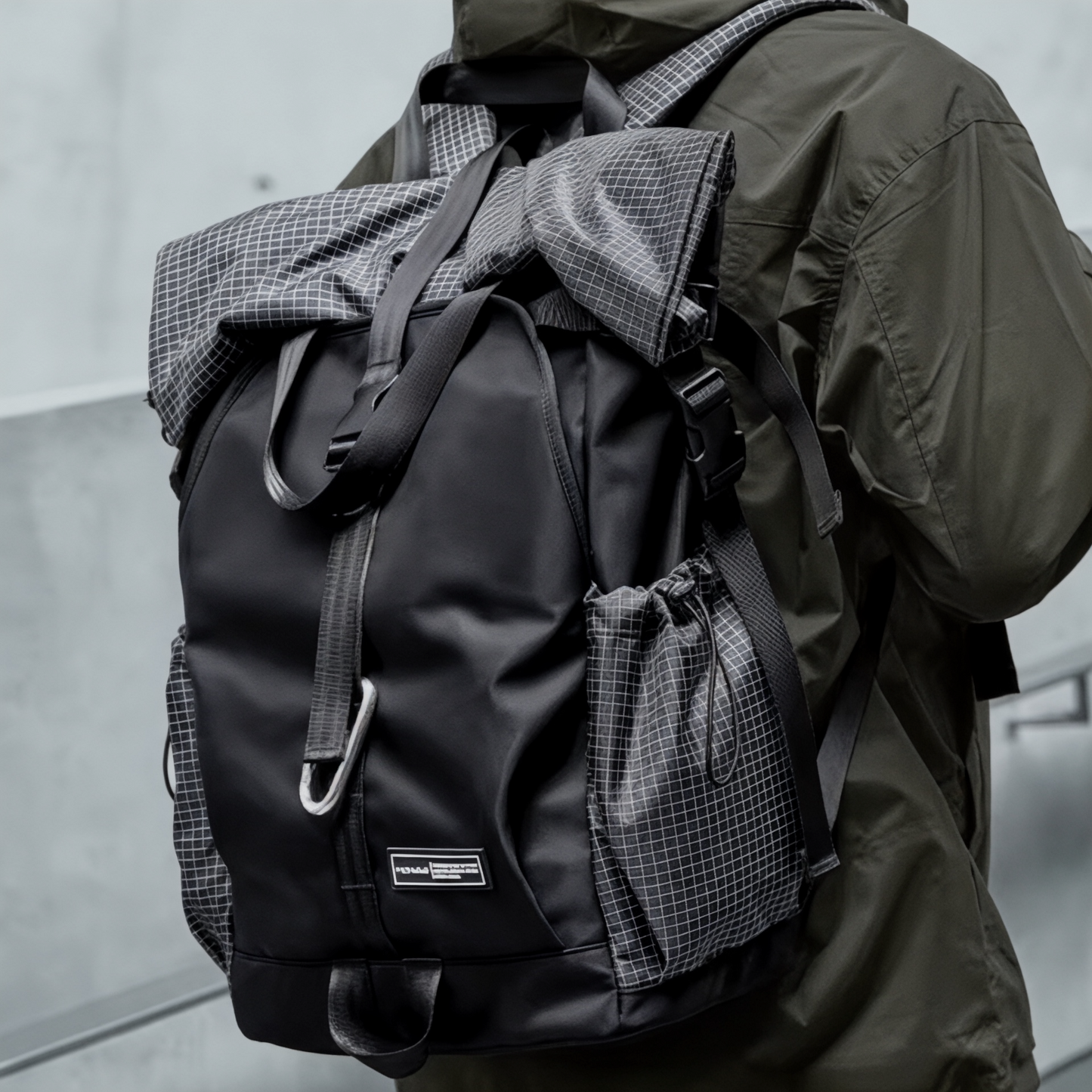 Mochila extensible negra 20L impermeable y ligera – Havresacs
