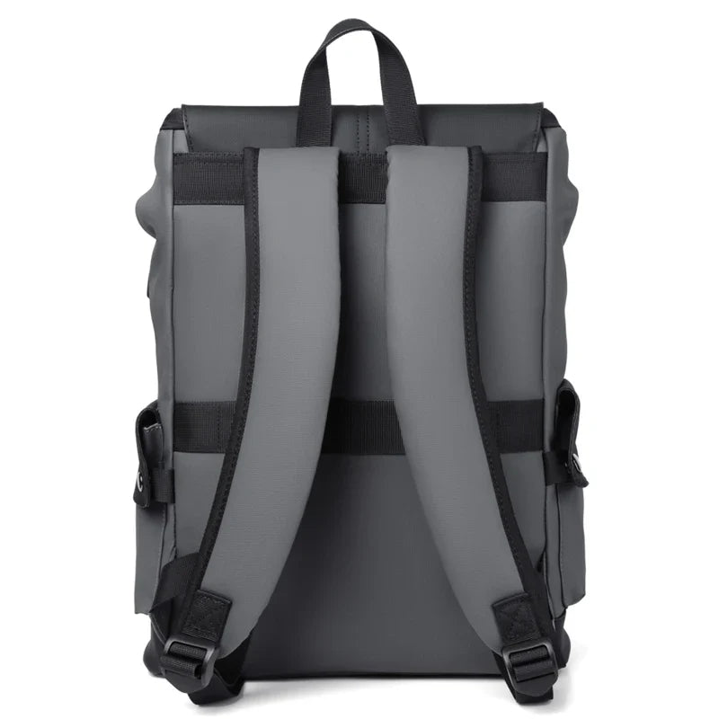 Mochila impermeable para hombre con compartimento para portátil 15"