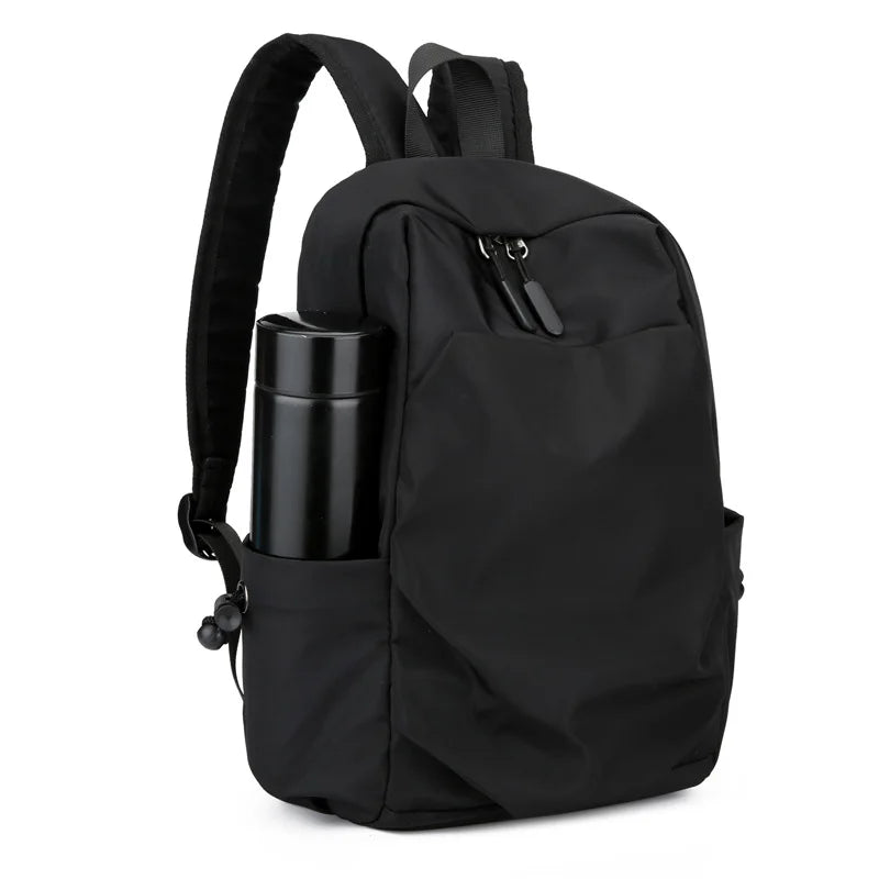 mini mochila impermeable de 12L – Compacta, ligera y urbana